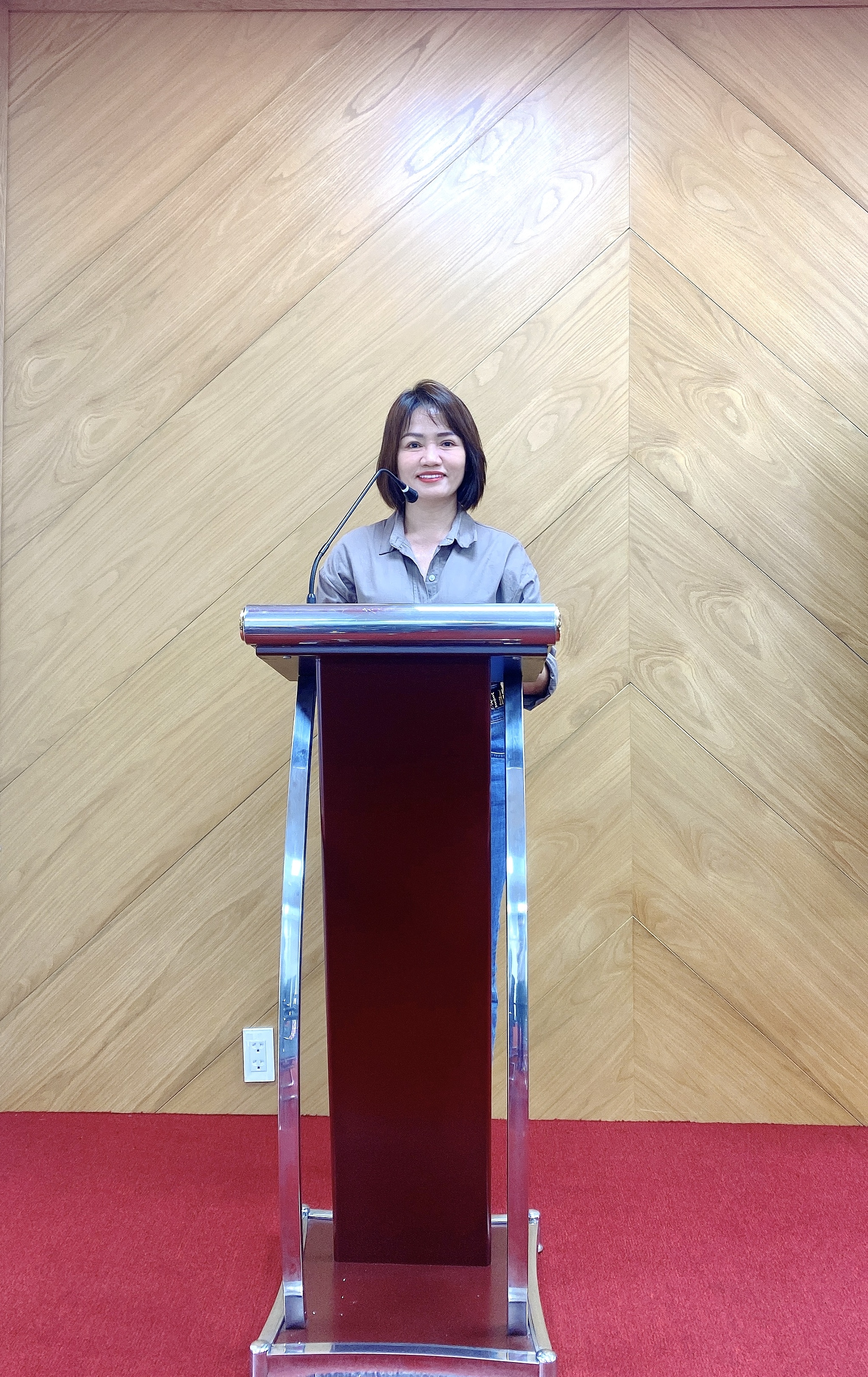 Thu Nguyễn Profile Picture