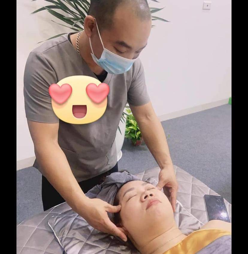 Tuệ Giác Profile Picture