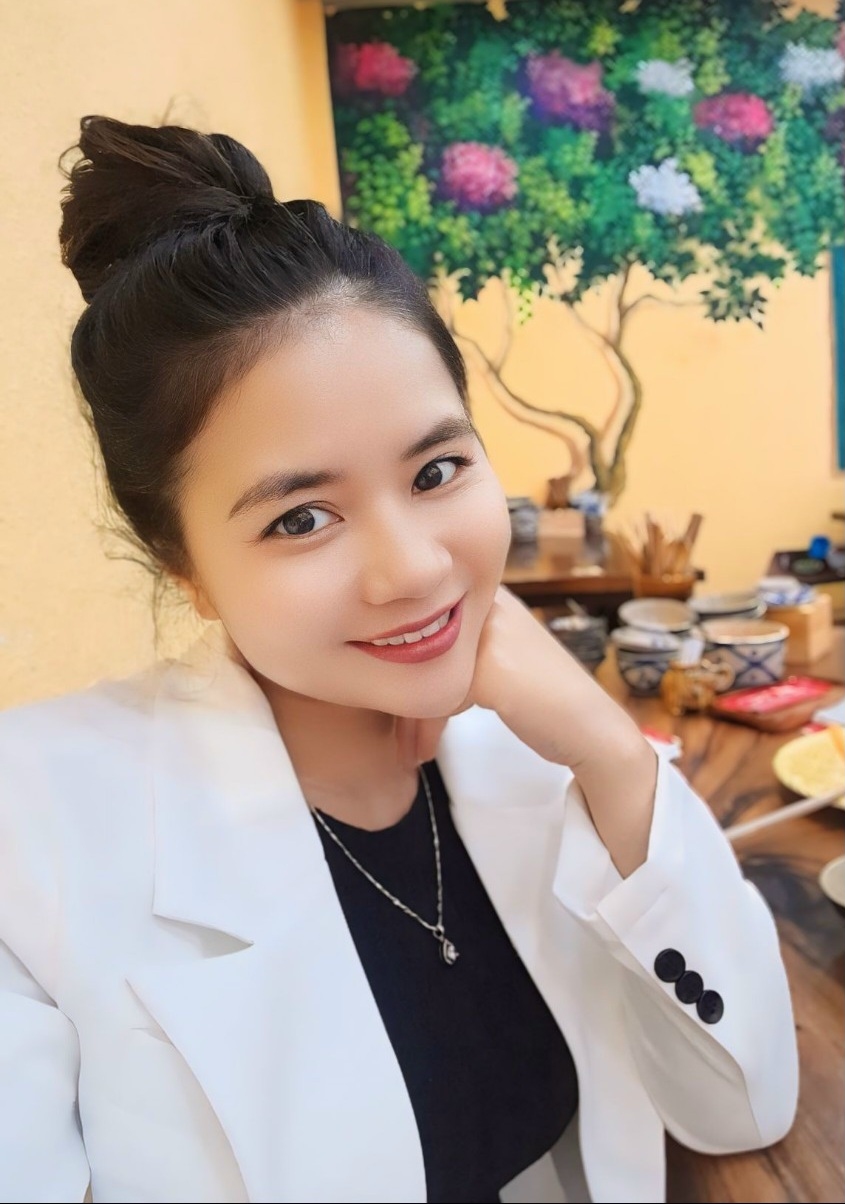 Ly Trà Profile Picture