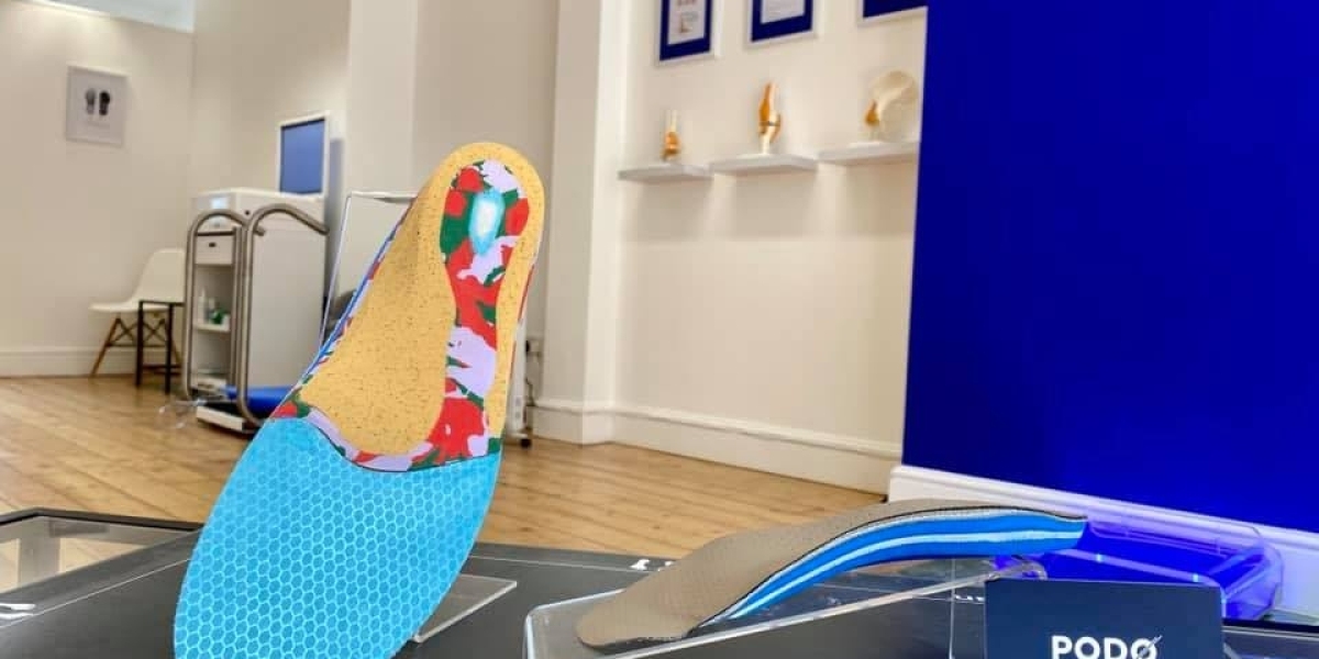 Custom foot orthotics in Beaconsfield By PODO London
