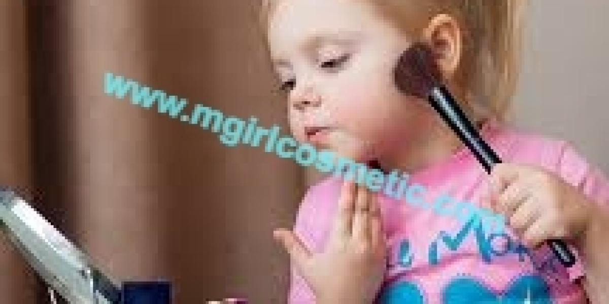 MgirlCosmetic JinhuaMgirl Kids Cosmetics Sets Creative Range in Shades and Accessories