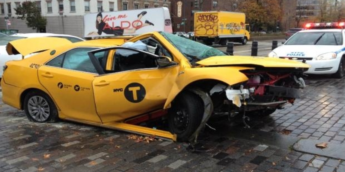 NYC Taxi Accident Without Seatbelt: Can You Claim?
