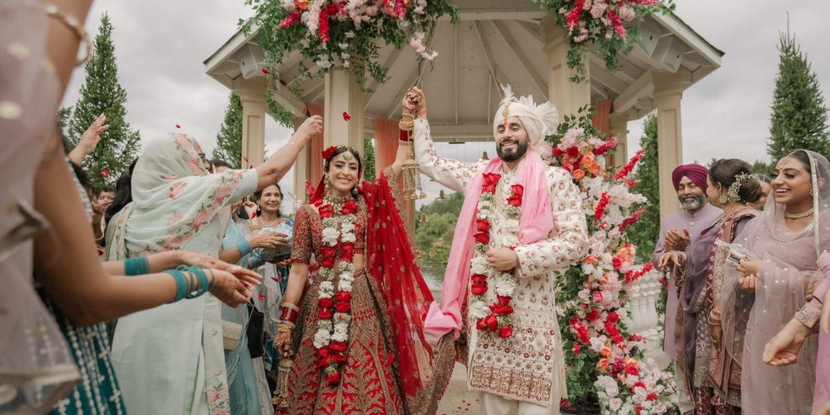 Arranged Marriage vs Love Marriage: Which Is Right for You?