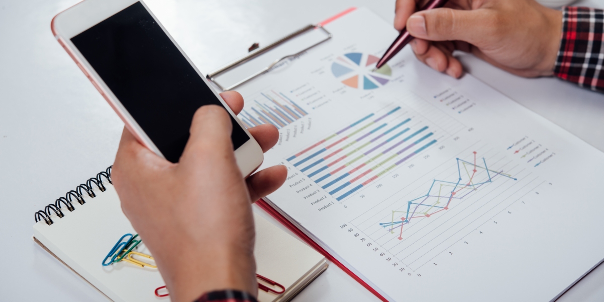 Financial App Market Analysis: Investment, Innovation, and Growth Opportunities Through 2034