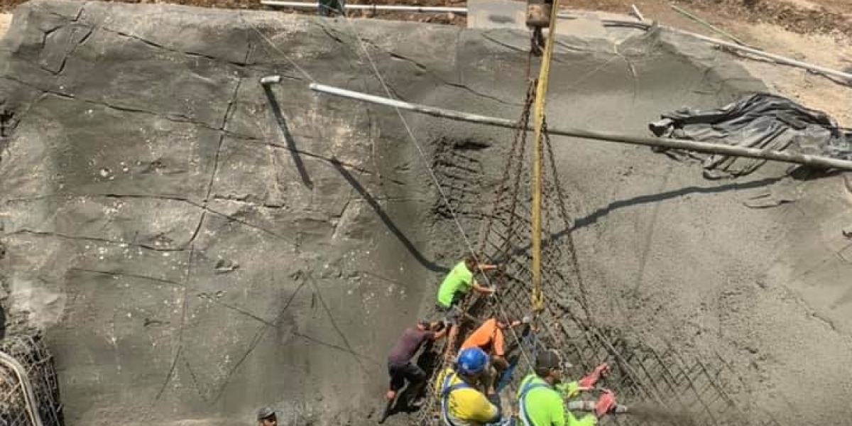 Why Spray Concrete Retaining Walls Are the Ideal Solution for Strong and Durable Structures