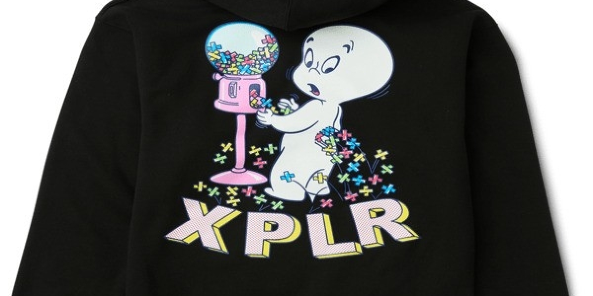 XPLR Hoodie: Everyday Comfort with a Modern Streetwear Edge
