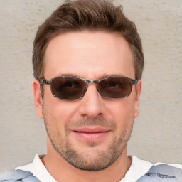 Theo Sutton Profile Picture