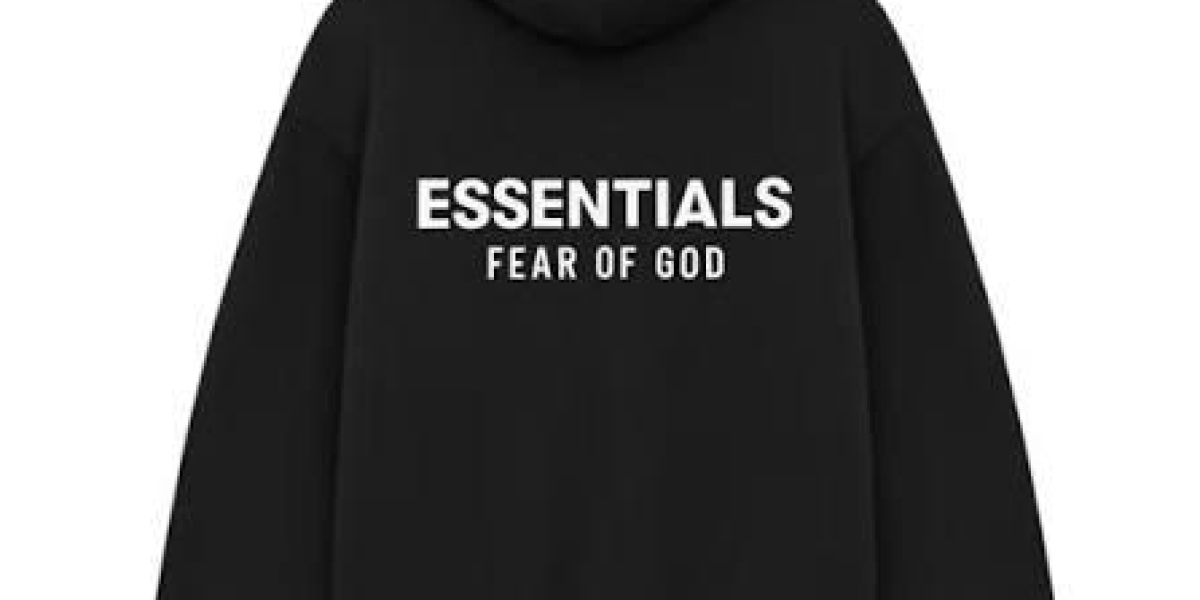 Essentials Hoodie Canada | Explore Cozy Streetwear for Fall and Winter