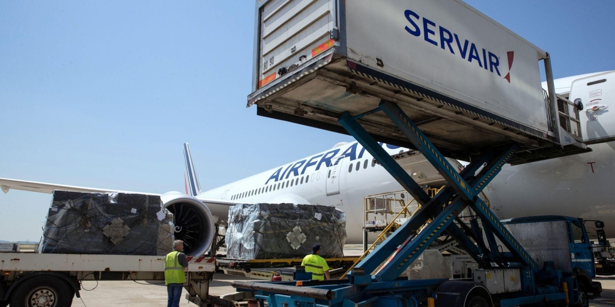 Courier Service for France: Fast, Secure & Reliable International Delivery